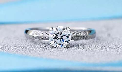 怎样挑选钻戒