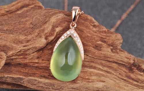 葡萄石的功效与作用